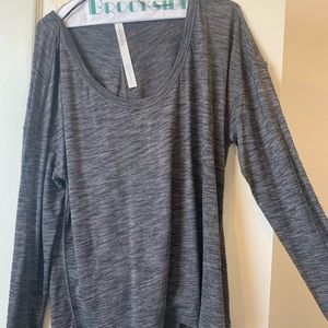 lululemon long sleeve workout top